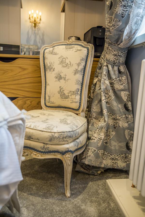 The Coach & Horses Inn Bolton by Bowland Extérieur photo